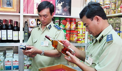 Thông qua dự thảo Pháp lệnh Quản lý thị trường